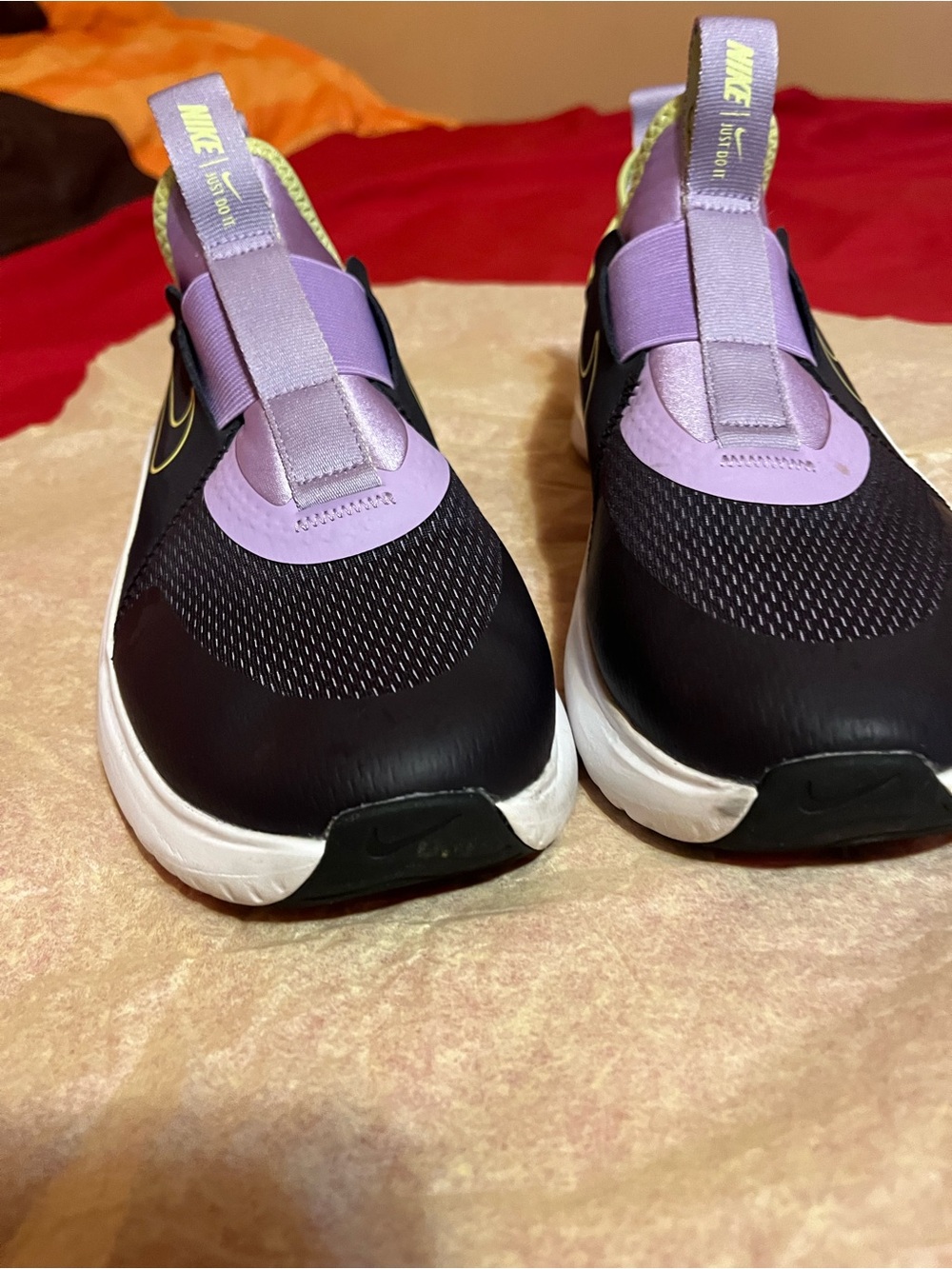 Nike Flexible Slip-On Sneakers in Black, Lavender & Yellow - Picture 3 of 7